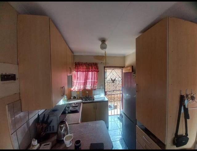 3 BEDROOM HOUSE FOR SALE IN PHILIP NEL PARK